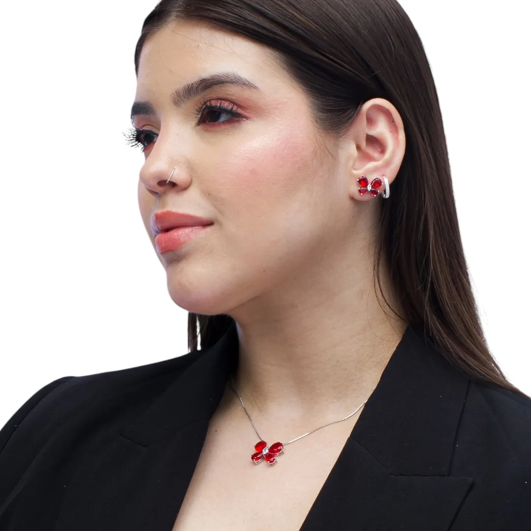 CONJUNTO BORBOLETA COM ZIRCONIA VERMELHA E CRISTAL COM EXTENSOR- BANHADO A RÓDIO BRANCO