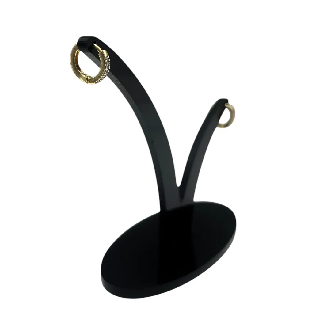 BRINCO ARGOLA FINA MÉDIO COM FILEIRA UNICA CRAVADO COM MICRO ZIRCÔNIA CRISTAL - BANHADO A OURO 18K