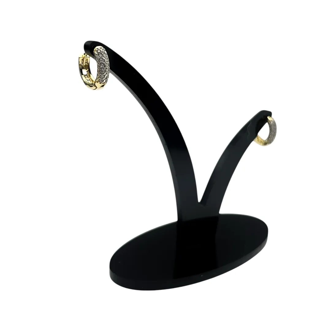 BRINCO ARGOLA GRANDE FINA COM FILEIRA DUPLA CRAVADO COM MICRO ZIRCÔNIA CRISTAL   - BANHADO A OURO 18K