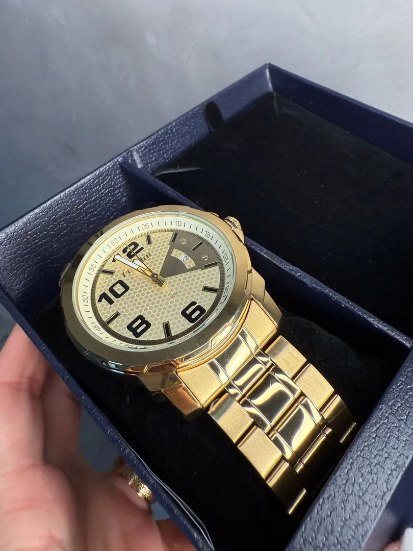 RELOGIO CONDOR MASCULINO DOURADO COM FUNDO DOURADO E PONTEIRO PRETO CO2117BA/34X  - COR AÇO DOURADO