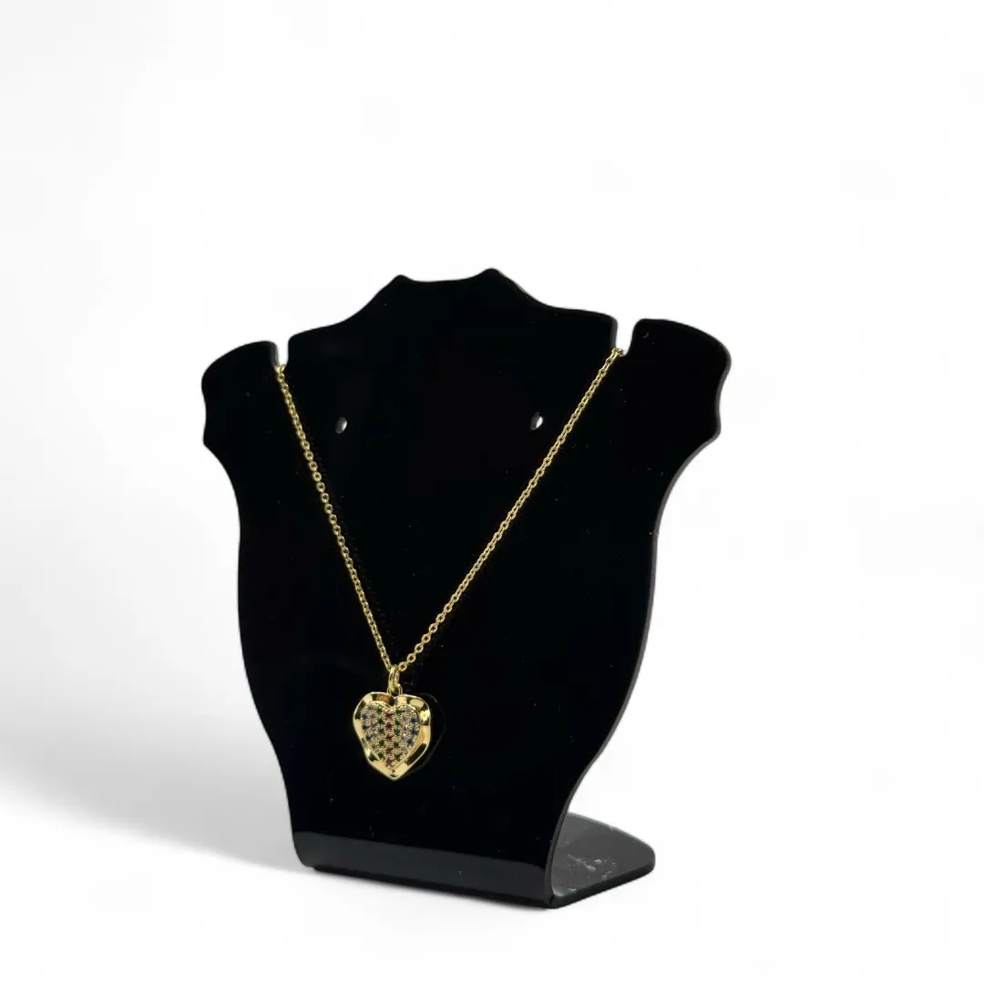 CORRENTE DUPLA ELO PORTUGUES FINO 70CM COM CORAÇÃO TRABALHADO E ZIRCONIA COLORIDA-  BANHADO A OURO 18K