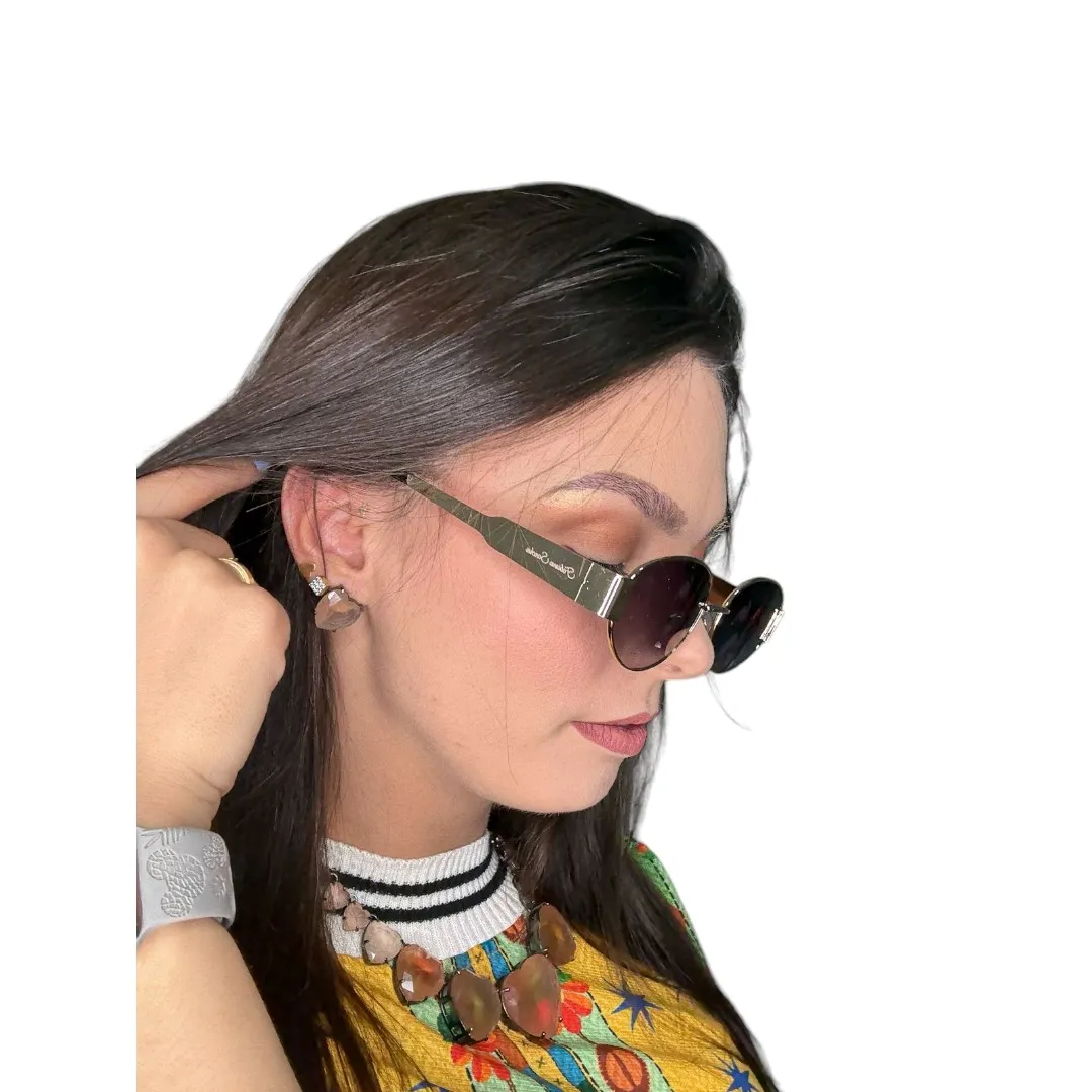 OCULOS DE SOL OVAL LENTE PRETA ARMAÇÃO ROSÉ GOLD COM PROTEÇÃO UV 400 - MARCA PROPRIA
