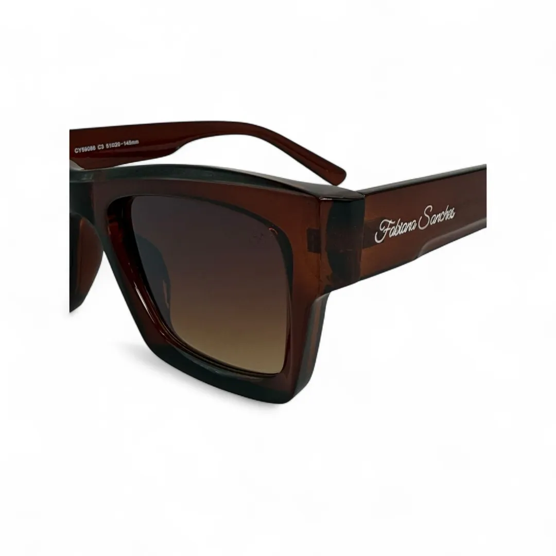 ÓCULOS DE SOL QUADRADO RETRO LENTE MARROM CLARO DEGRADE ARMAÇÃO MARROM TRASPARENTE COM PROTEÇÃO UV 400 - MARCA PROPRIA