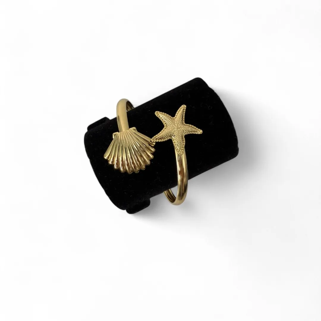 BRACELETE MALEAVEL CONCHA E ESTRELA DO MAR LISO - BANHADO A OURO 18K