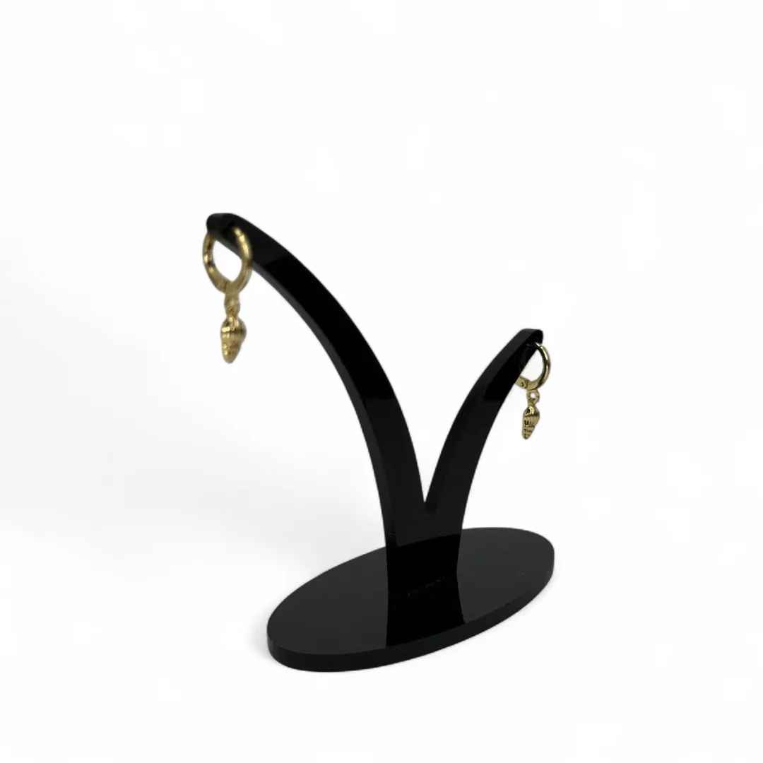 BRINCO ARGOLA COM PENDURICALHO CONCHA CARACOL LISA - BANHADO A OURO 18K
