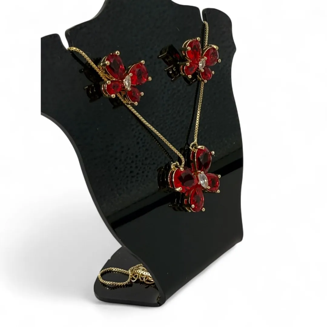 CONJUNTO BORBOLETA COM ZIRCONIA VERMELHA E CRISTAL COM EXTENSOR- BANHADO A OURO 18K