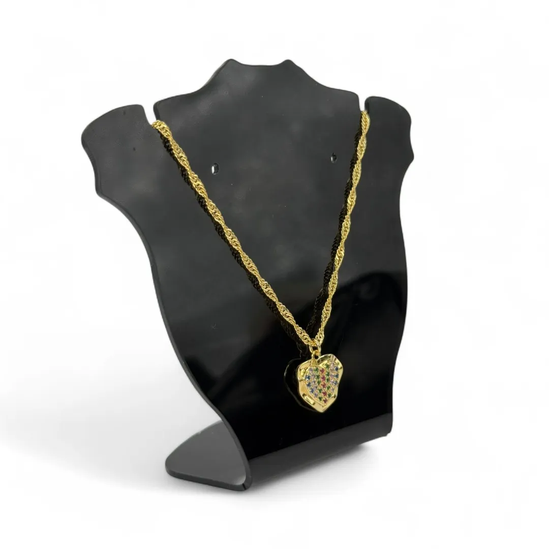CORRENTE SINGAPURA CORAÇÃO COM CRAVAÇÃO DE MICRO ZIRCONIA COLORIDA E LATERAL LISA   - BANHADO A OURO 18K
