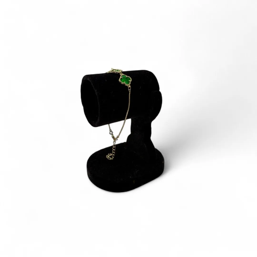 PULSEIRA TREVO VERDE RESINADO 10MM COM EXTENSOR- BANHADO A OURO 18K