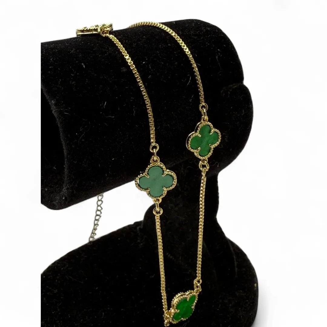 CORRENTE CHOKER TREVO VERDE 10MM RESINADO COM EXTENSOR - BANHADO A OURO 18K