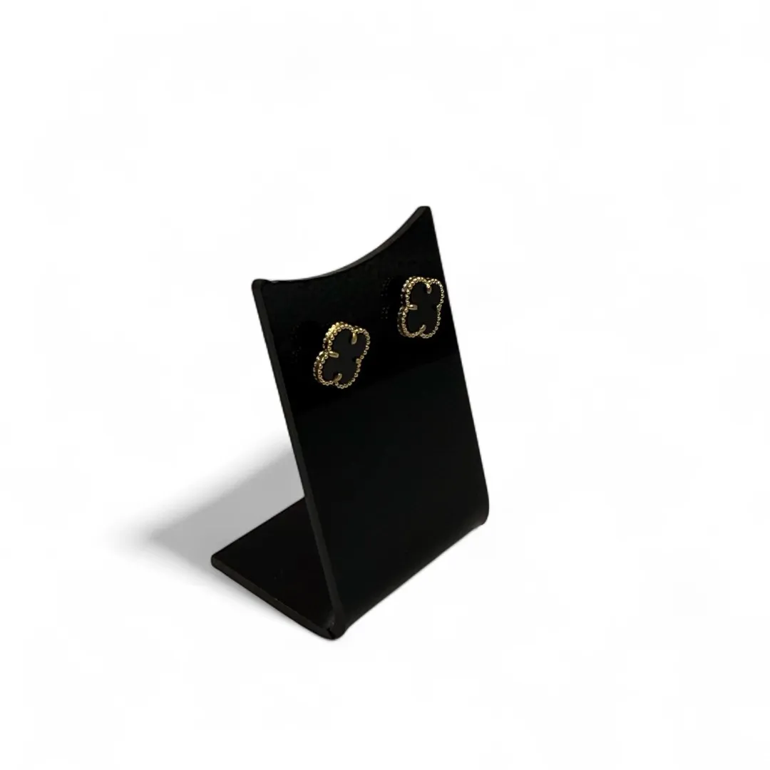 BRINCO TREVO PRETO 1OMM RESINADO - BANHADO A OURO 18K