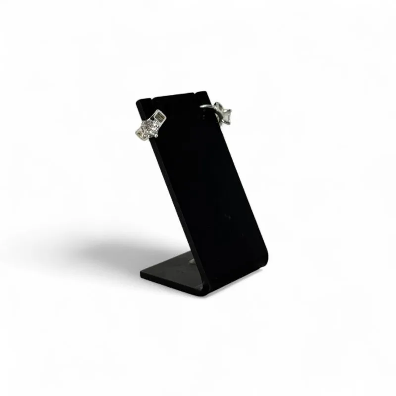 BRINCO ARGOLA PEQUENA COM PONTO DE LUZ E NAVETE CRISTAL - BANHADO A PRATA 925