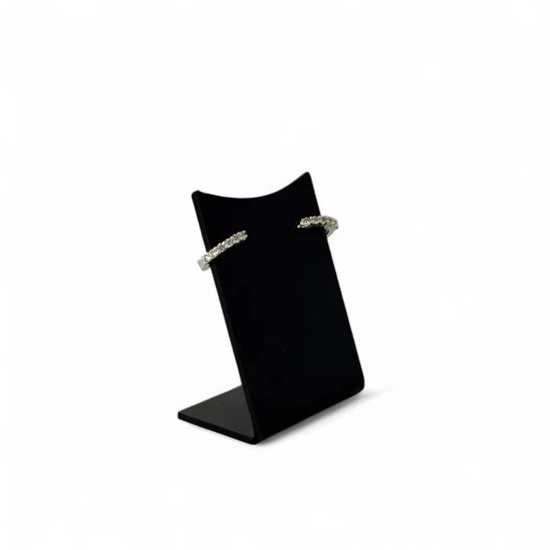 BRINCO ARGOLA SIMPLES COM FILEIRA UNICA ZIRCONIA CRISTAL- BANHADO A PRATA 925