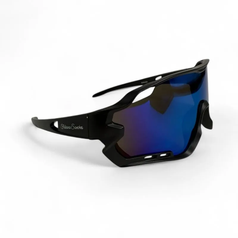ÓCULOS DE SOL ESPORTIVO DETALHADO COM LENTE AZUL DEGRADE ARMAÇÃO PRETA COM PROTEÇÃO UV 400 - MARCA PROPRIA