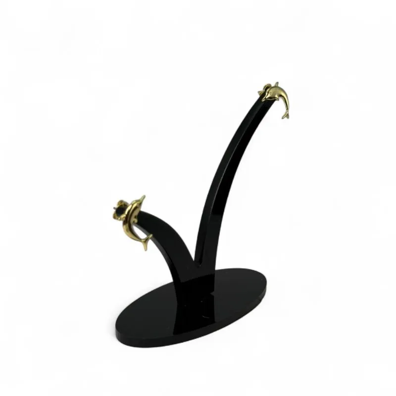BRINCO PEQUENO GOLFINHO MÉDIO LISO - BANHADO A OURO 18K