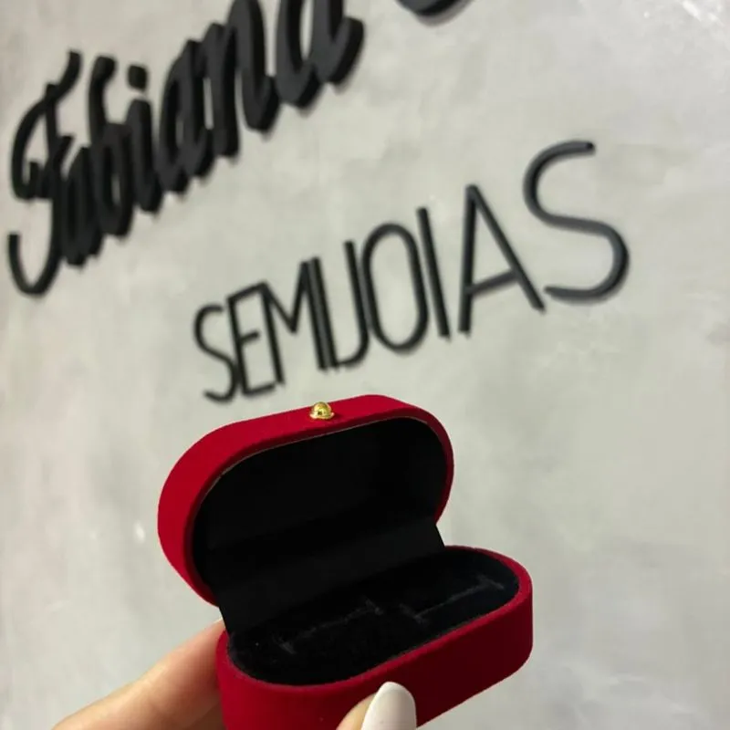 CAIXA DE VELUDO COM MINI FECHO PARA 2 ANEIS - CAIXA VELUDO VERMELHO