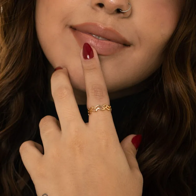 ANEL ARO COM FOLHAS VAZADAS LISO Nº23- BANHADO A OURO 18K