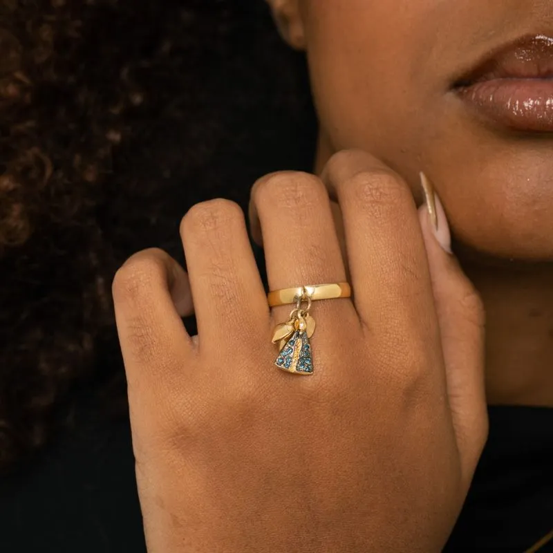 ANEL LISO COM PENDURICALHO NOSSA SENHORA DE APARECIDA E CORAÇÃO CHEIONª21- BANHADO A OURO 18K