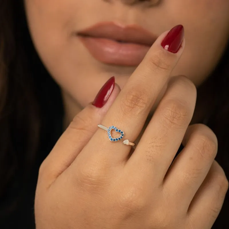 ANEL REGULÁVEL CORAÇÃO DUPLO COM MICRO ZIRCÔNIA AZUL - BANHADO A OURO 18K