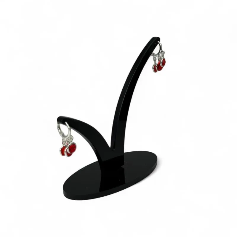 BRINCO ARGOLA DE CLICK COM PENDURICALHO TRIPLO ZIRCONIA VERMELHA  - BANHADO A PRATA 925