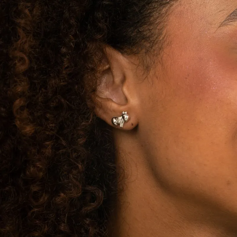 BRINCO INFANTIL CAPIVARA LISA COM PONTO DE LUZ CORAÇÃO CRISTAL - BANHADO A PRATA 925