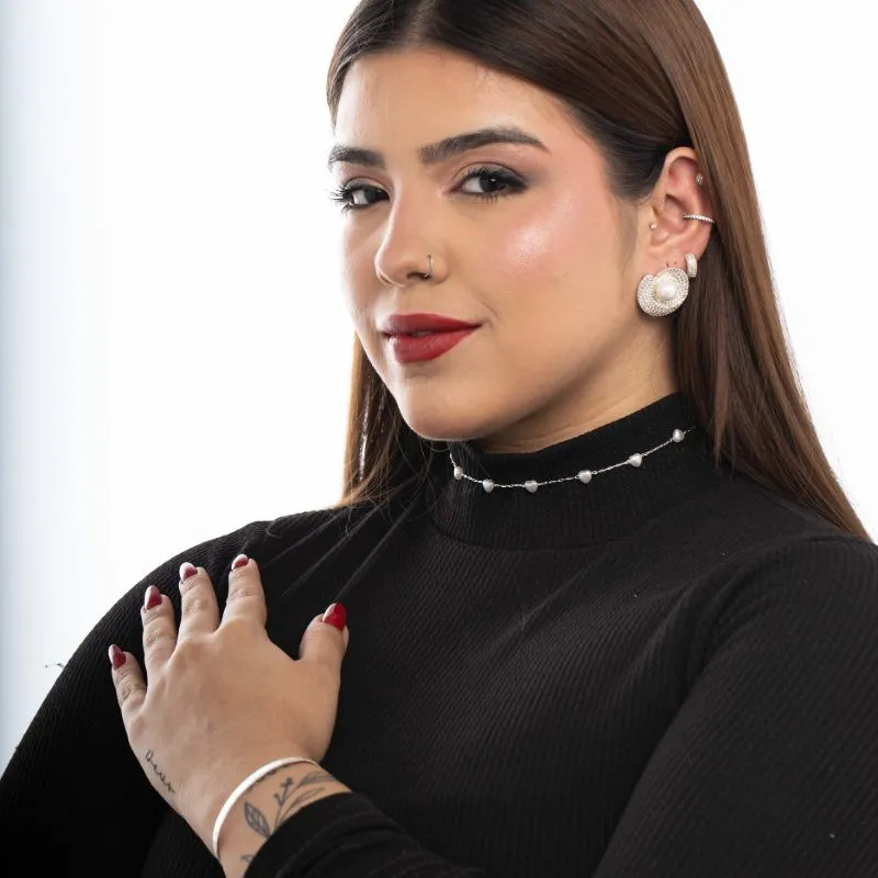 CHOKER CORRENTE CARTHIR FINO COM SEQUENCIA DE PÉROLAS CORAÇÃO - BANHADO A PRATA 925