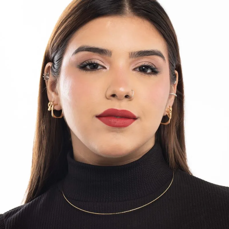 CHOKER RÍGIDO LISO TORCIDO SIMPLES - BANHADO A OURO 18K