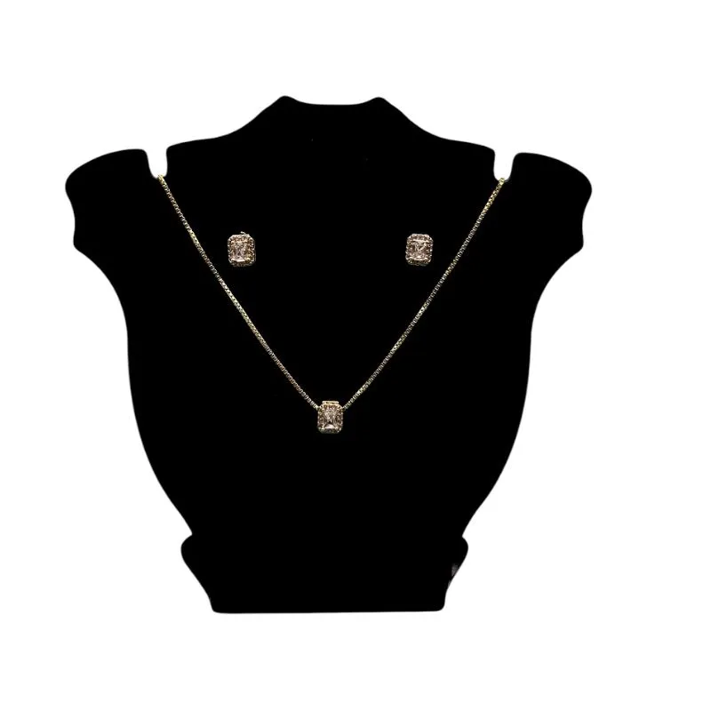 CONJUNTO CORRENTE VENEZIANA 45CM  E BRINCO QUADRADO COM CRAVAÇÃO DE MICRO ZIRCONIA CRISTAL COM APLICAÇÃO DE RODIO BRANCO- BANHADO A OURO 18K