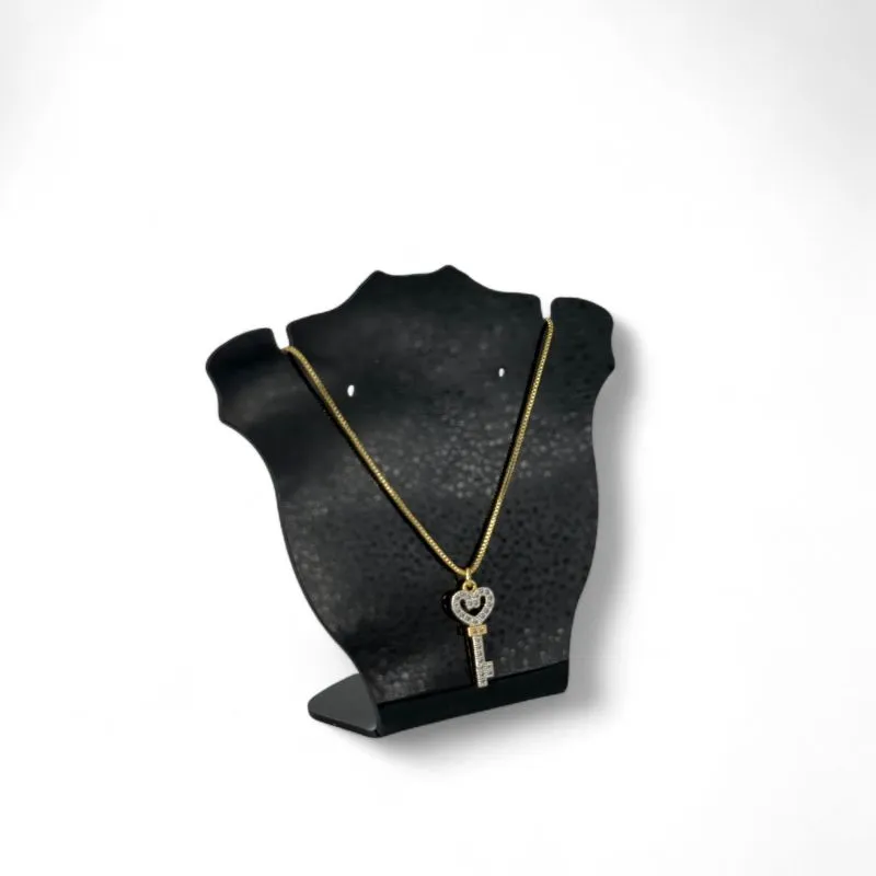 CORRENTE VENEZIANA COM CHAVE CRAVEJADA EM MICRO ZIRCONIA CRISTAL E EXTENSOR - BANHADO A OURO 18K