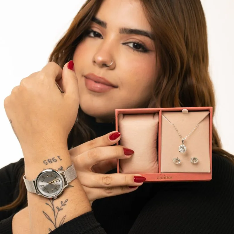 RELÓGIO CONDOR FEMININO PRATA REDONDO COM FUNDO PÉROLA PONTEIRO DOURADO E PULSEIRA EM AÇO ESTEIRA  COM BRINDE CONJUNTO DE BRINCO E COLAR  - COR PRATA