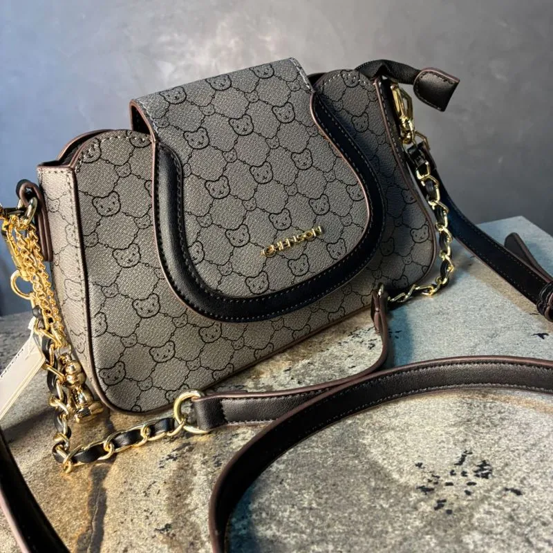 BOLSA PRETA E CINZA MONOGRAMA GATO + ALÇA REMOVIVEL CORRENT E CHAVEIRO URSINHO CHENSON