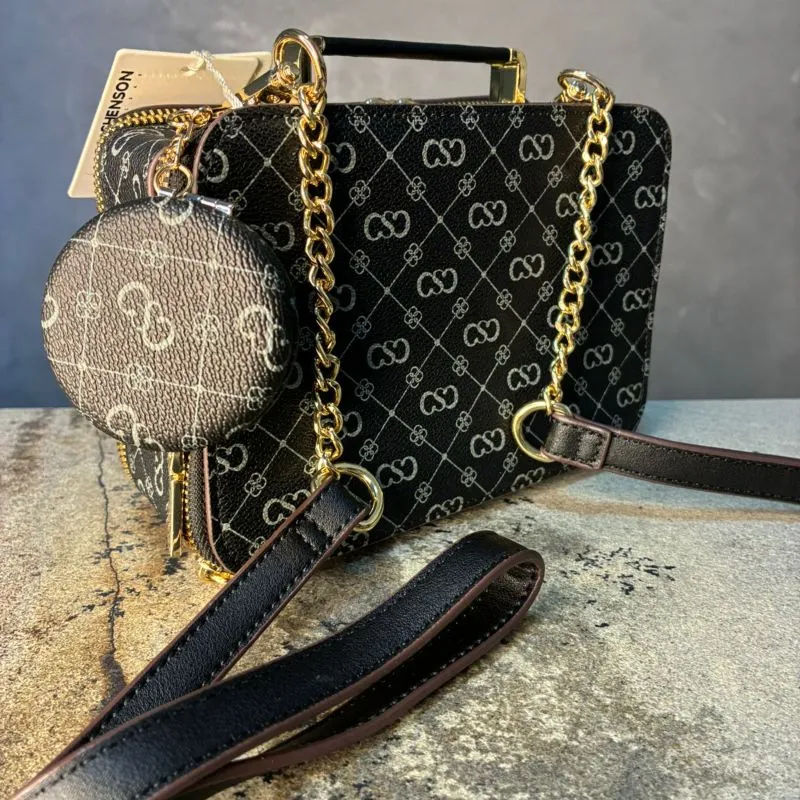BOLSA QUADRADA PRETA MONOGRAMA + ALÇA CORRENTE + ALÇA REMOVIVEL E CHAVEIRO ESPELHO CHENSON