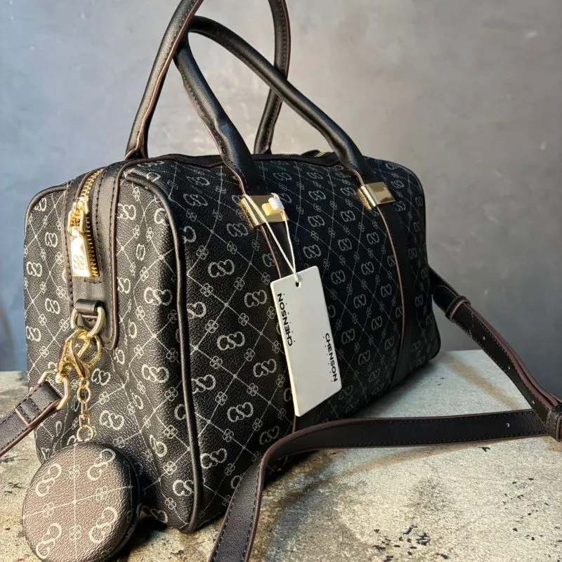 BOLSA REDONDA PRETA + ALÇA REMOVIVEL E CHAVEIRO ESPELHO CHENSON