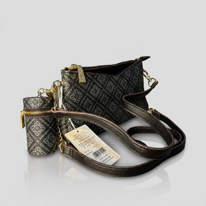 BOLSA PRETA MONOGRAMA COM ZIRCÔNIA + ALÇA REMOVIVEL E CHAVEIRO COPINHO CHENSON