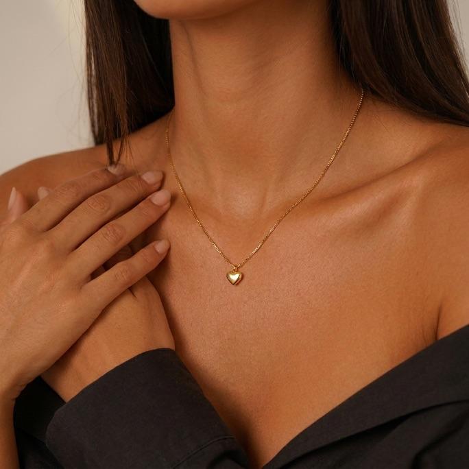 CORRENTE VENEZIANA COM MINI CORAÇÃO LISO   - BANHADO A OURO 18K