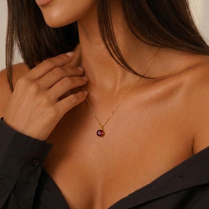 CORRENTE VENEZIANA PONTO DE LUZ REDONDO VERMELHO LISO S/ EXTENSOR - BANHADO A OURO 18K