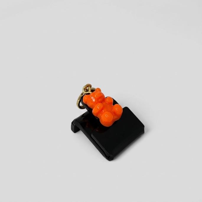 PINGENTE URSINHO TED LARANJA NEON CINTILANTE- BANHADO A OURO 18K