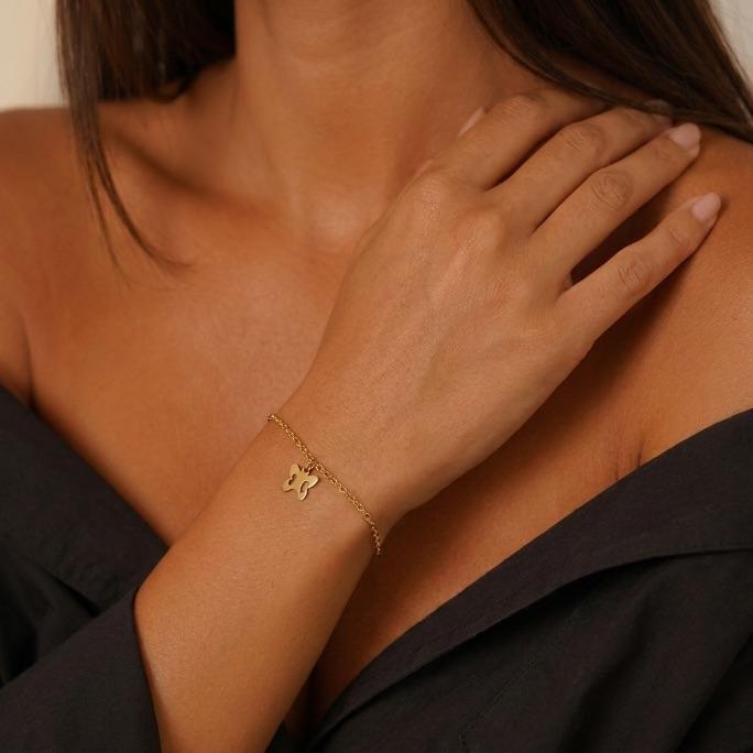 PULSEIRA ELO PORTUGUES FINO COM BORBOLETA LISO VAZADO  PEQUENO- BANHADO A OURO 18K