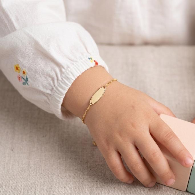 PULSEIRA INFANTIL COM PLACA PARA GRAVAR NOME REDONDA LISA - BANHADO A OURO 18K