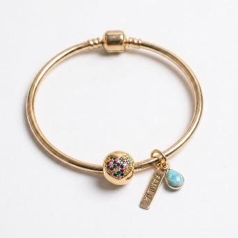 BERLOQUE SEPARADOR REDONDO CORAÇÃO CRAVEJADO MICRO ZIRCONIA COLORIDA- BANHADO A OURO 18K