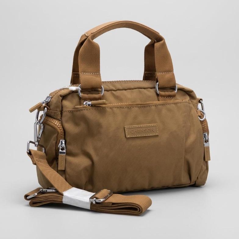 BOLSA MARROM  COM BOLSO DUPLO LISA POLIURETANO CHENSON