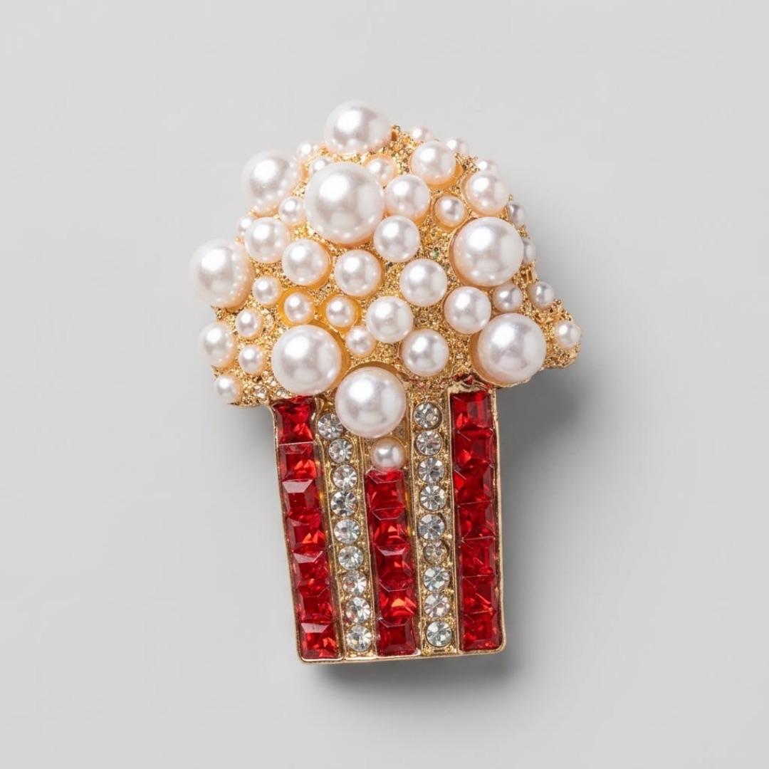 BROCHE FASHION PIPOCA COM ZIRCÔNIA VERMELHA E PÉROLAS - COR OURO